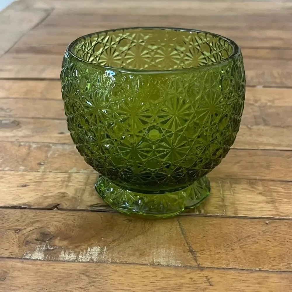 Vintage Green Scallop Edge Bowl 4
